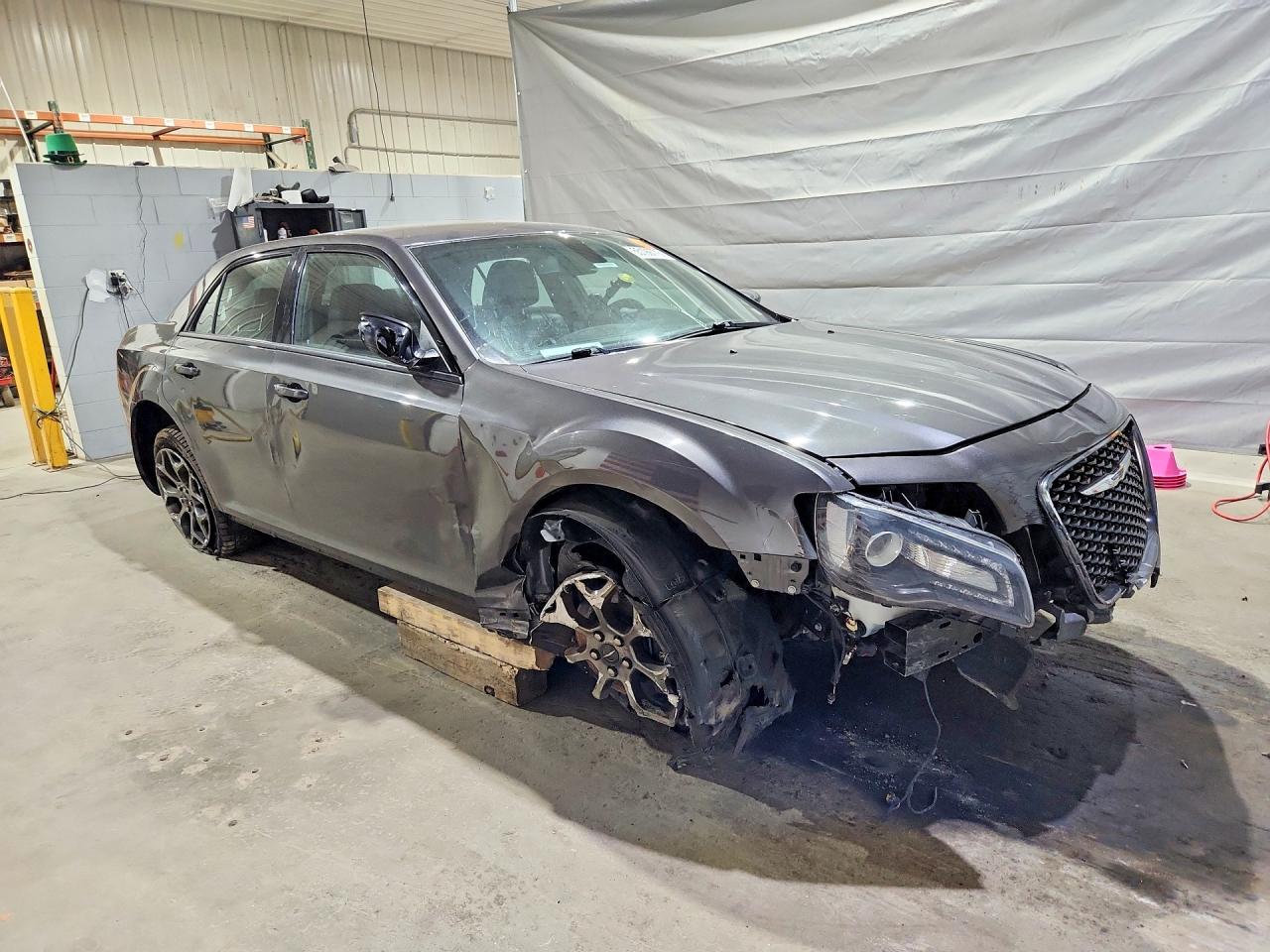 Chrysler 300 S
