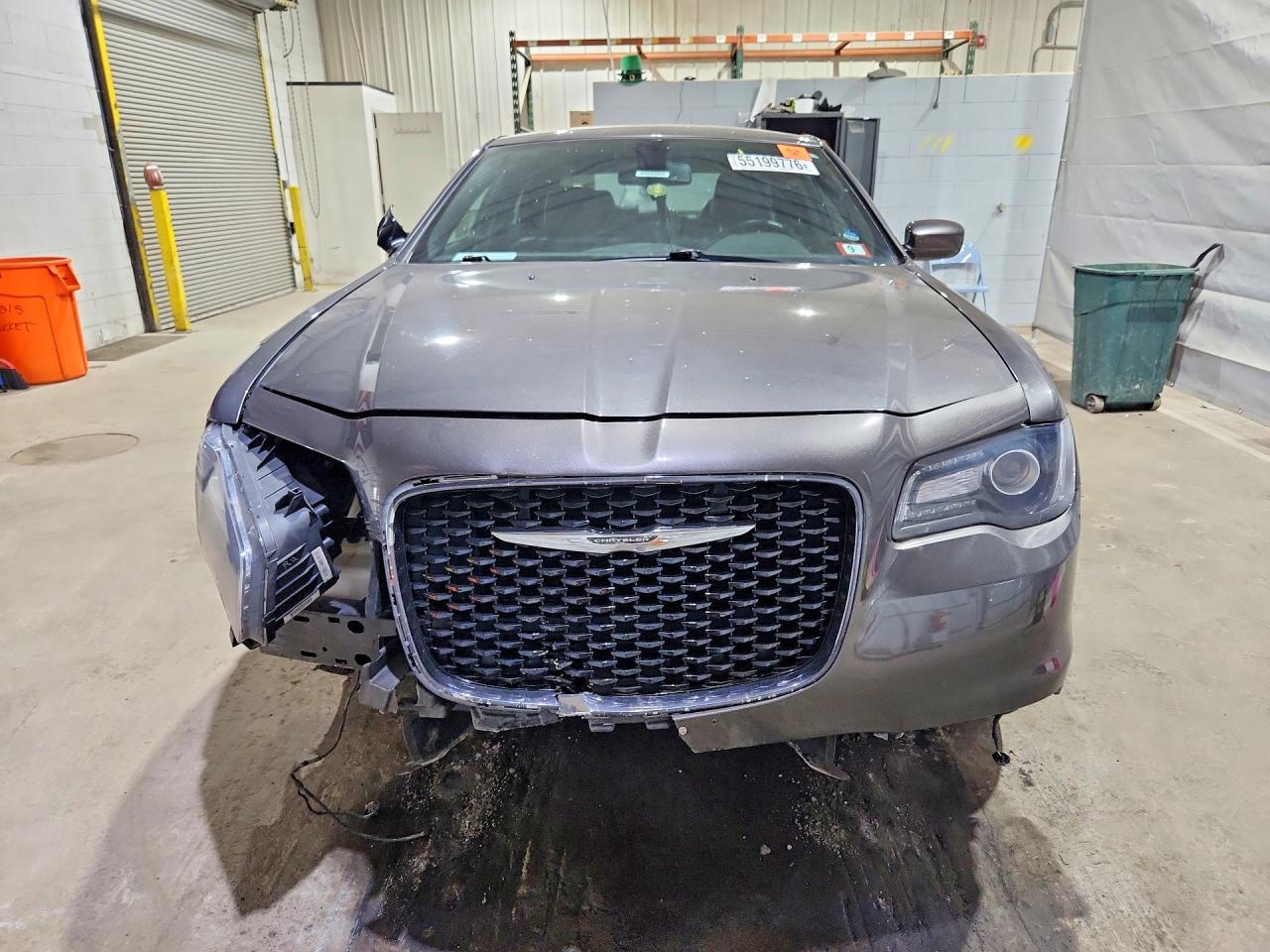 Chrysler 300 S