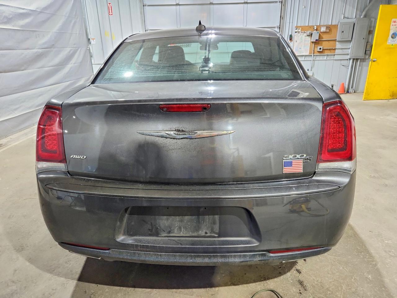 Chrysler 300 S