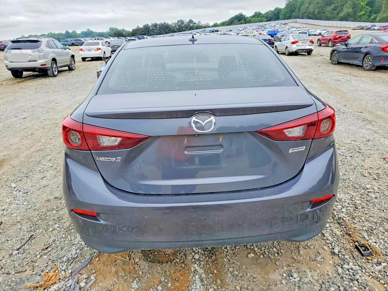Mazda 3 Touring
