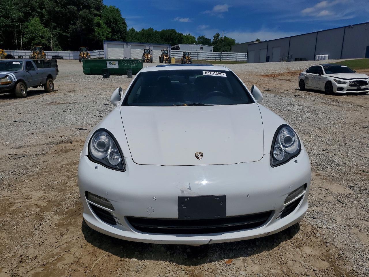 Porsche Panamera 2
