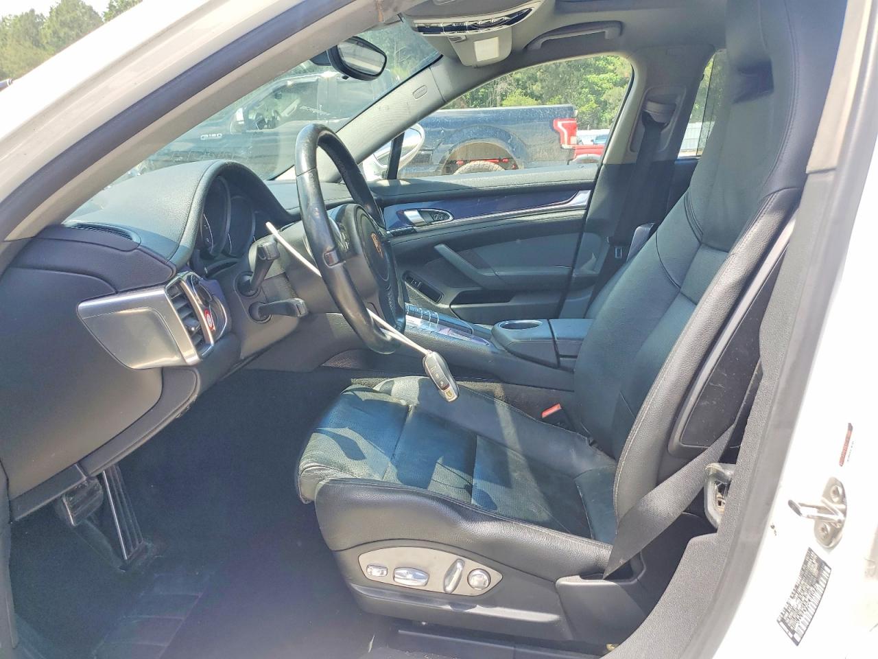 Porsche Panamera 2