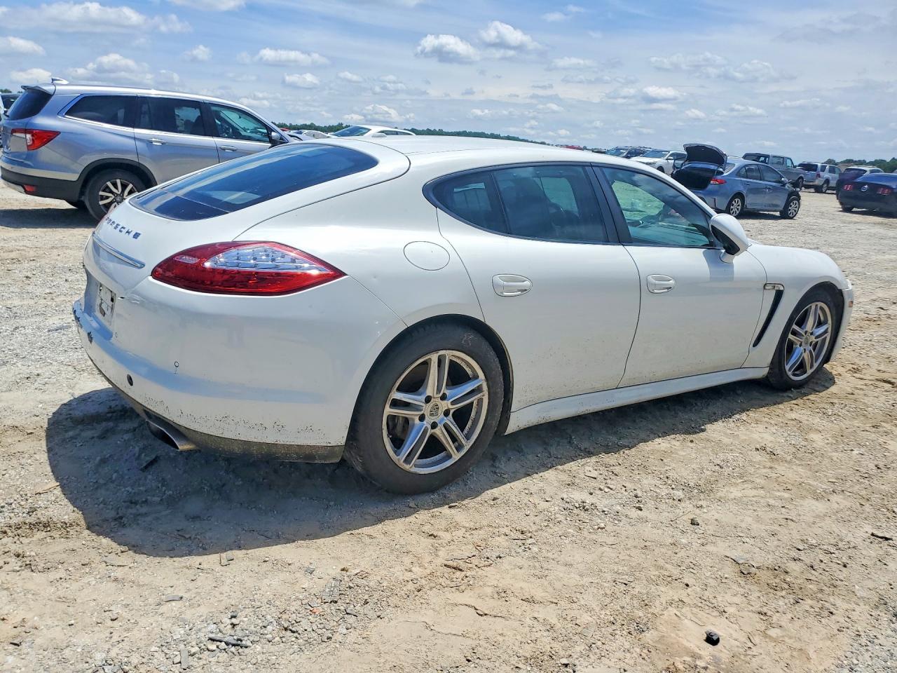 Porsche Panamera 2