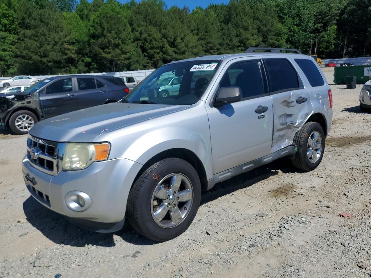 Salvage Ford Escape Image