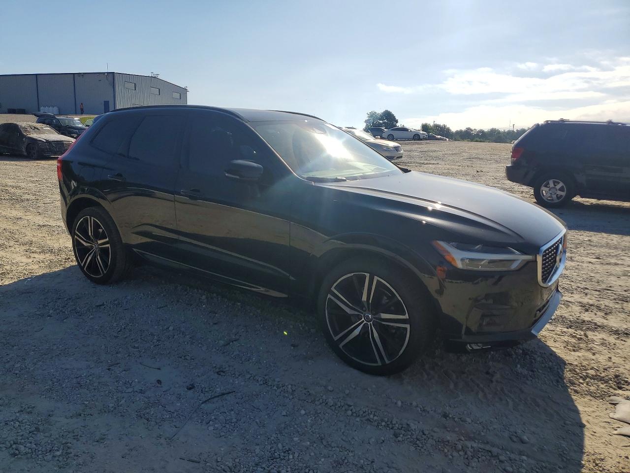Volvo XC60 T5 R-design