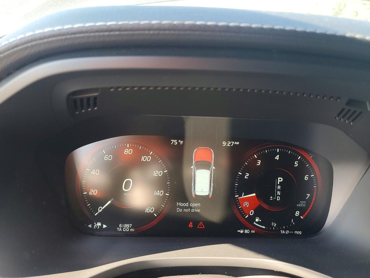 Volvo XC60 T5 R-design