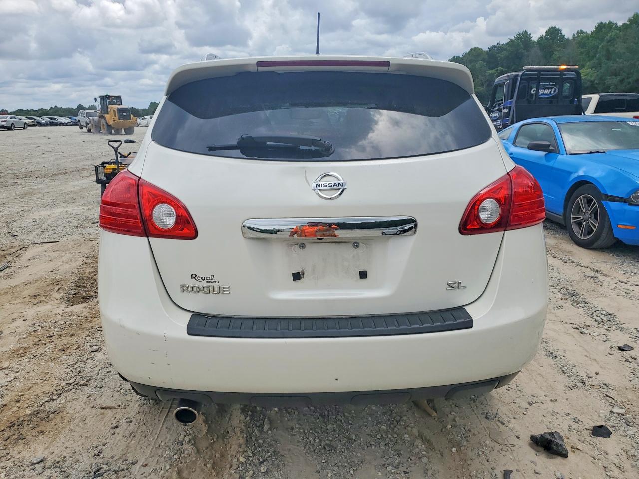 Nissan Rogue S