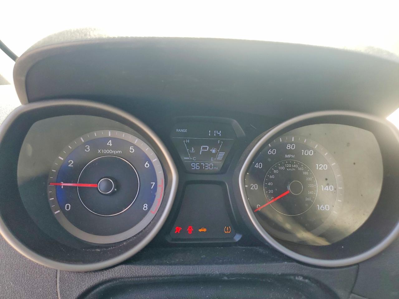 Hyundai ELANTRA Value Edition