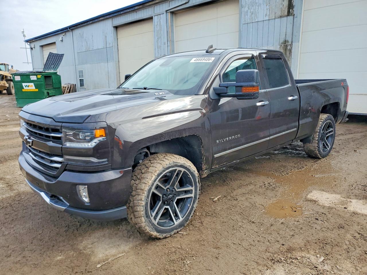 Salvage Chevrolet Silverado Image
