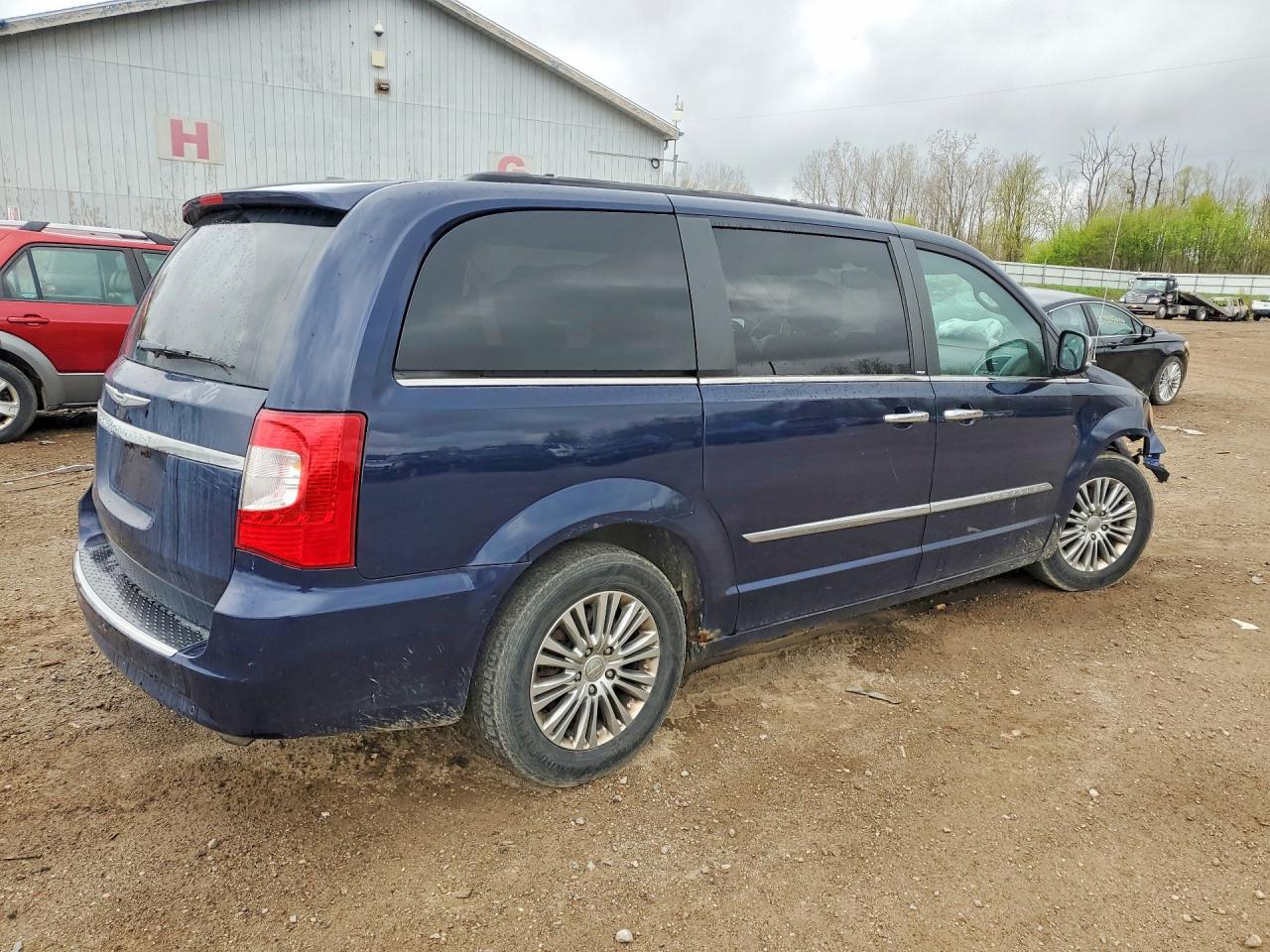 Chrysler Minivan Touring L