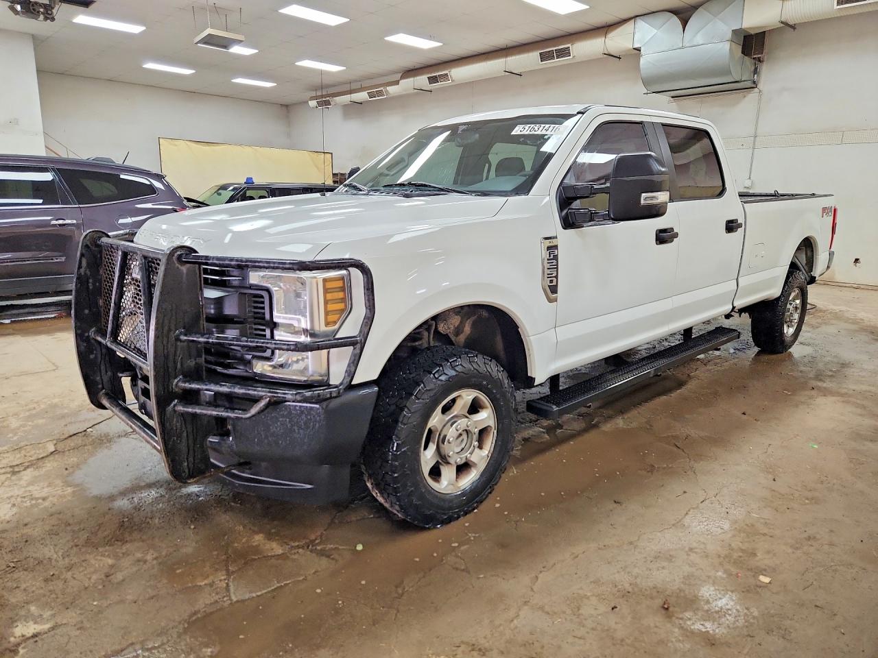 Salvage Ford F-250 Image