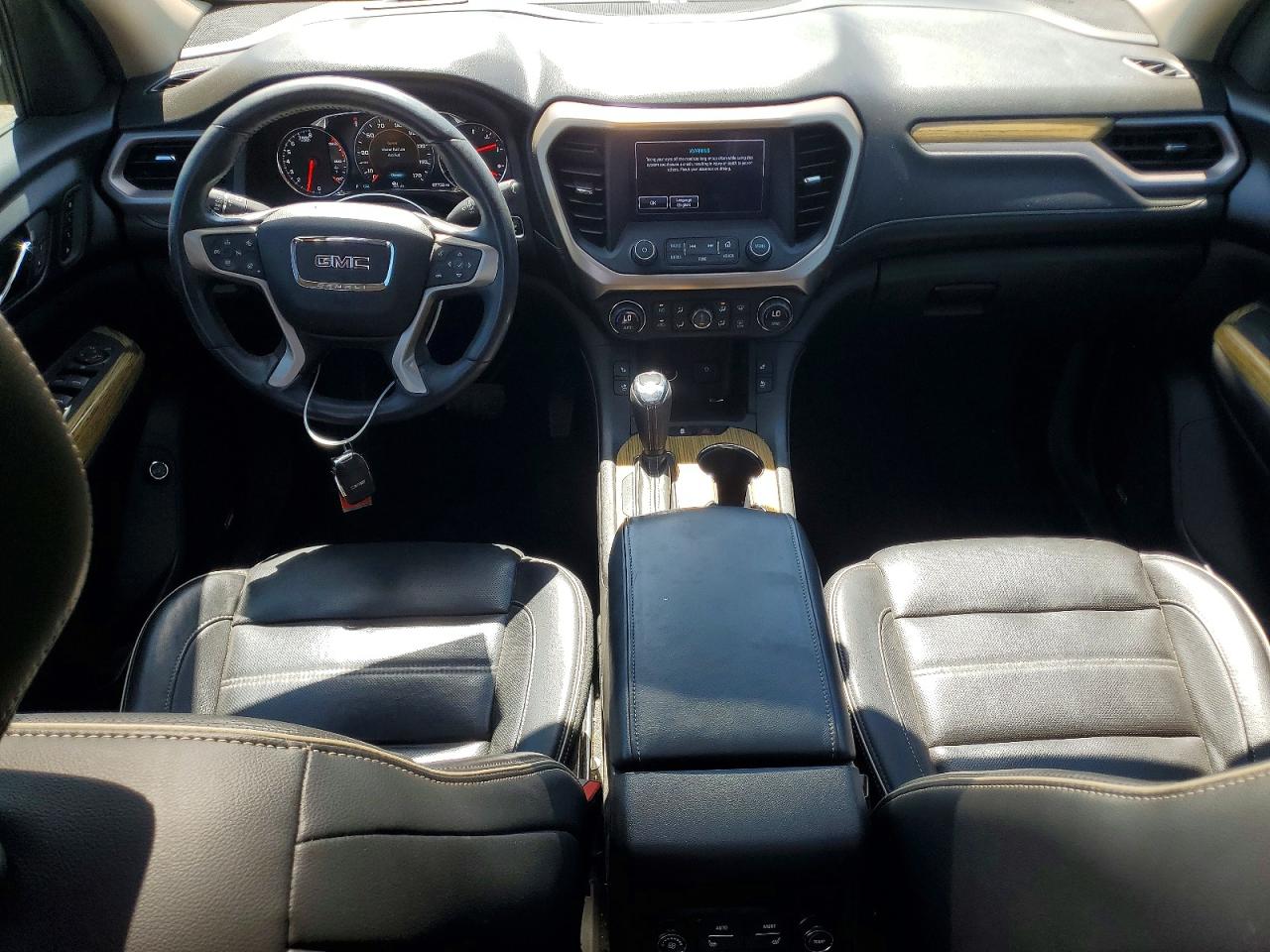 GMC Acadia Denali