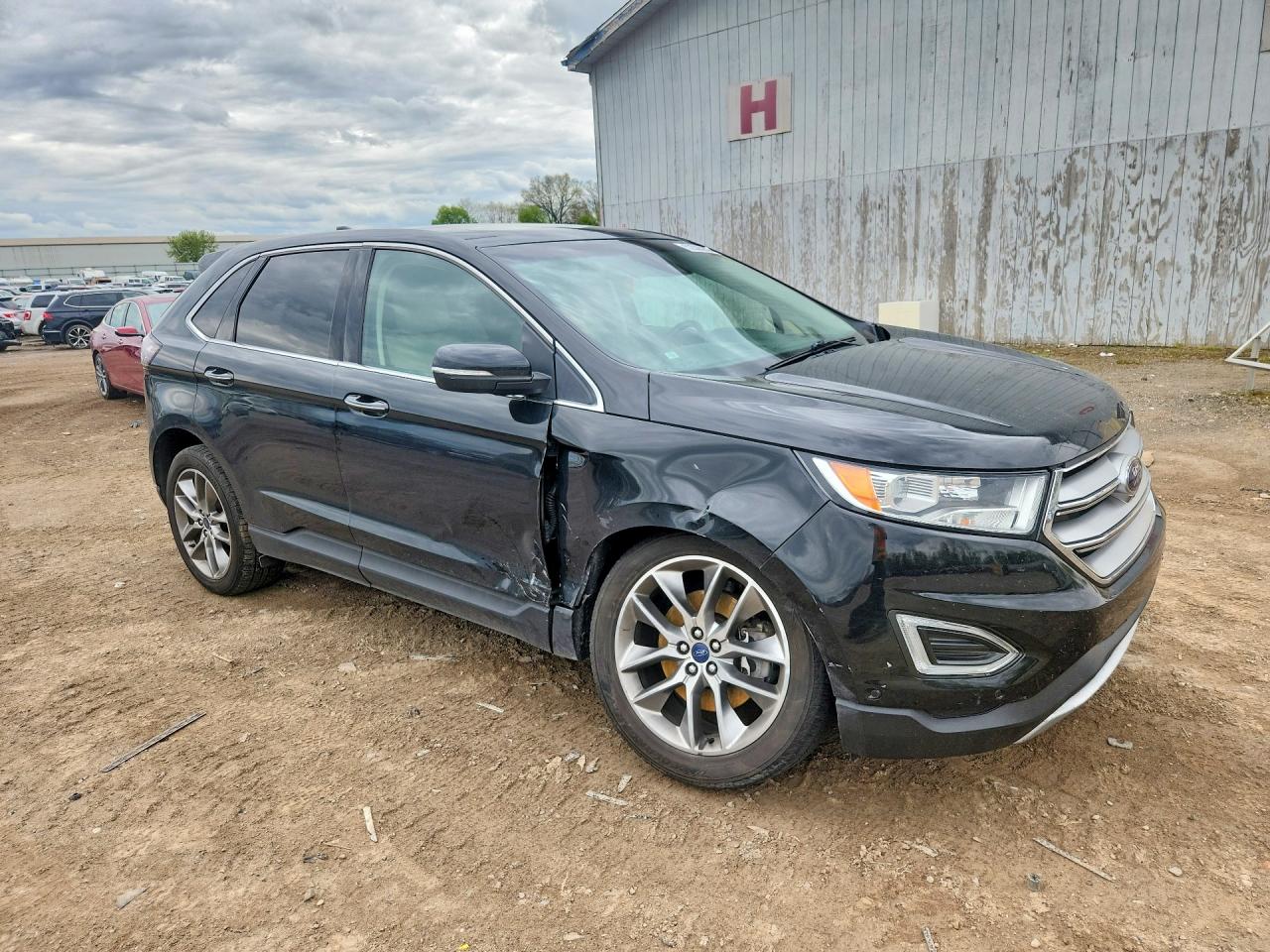 Ford Edge Titanium