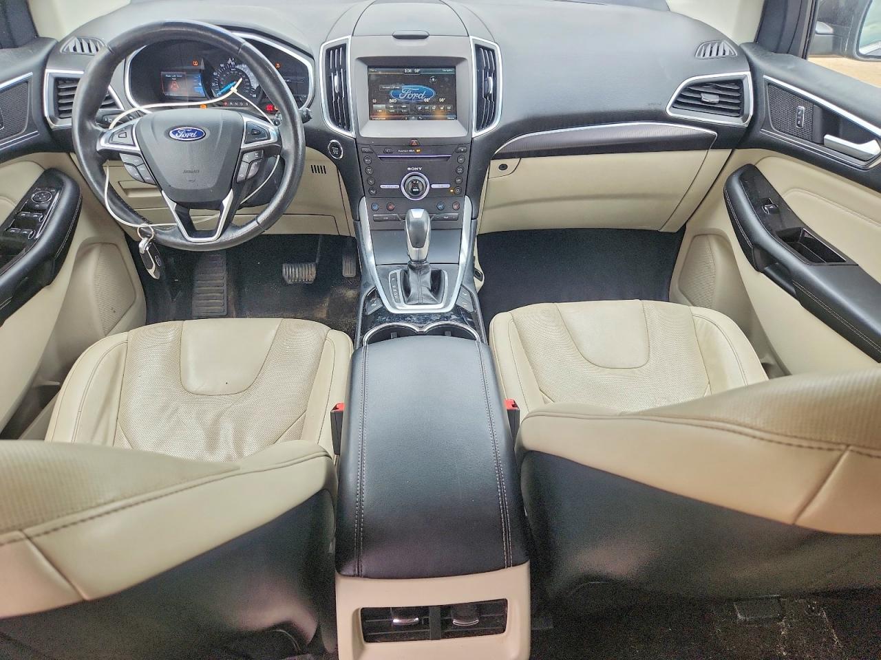 Ford Edge Titanium