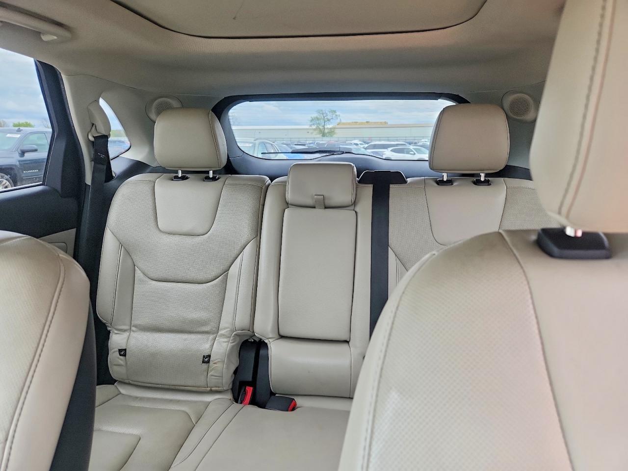 Ford Edge Titanium