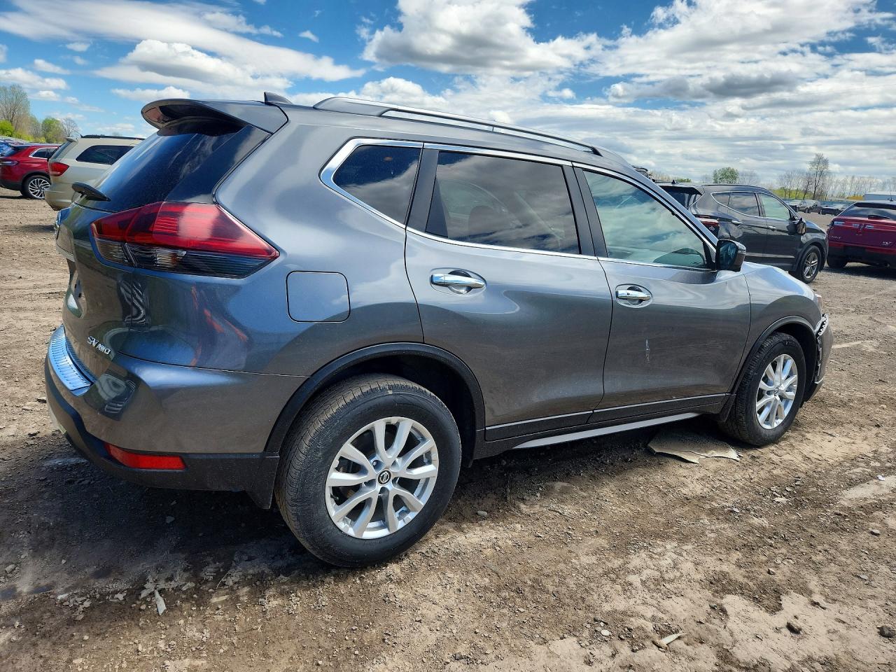 Nissan Rogue Sv