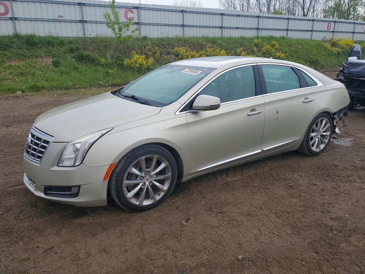 Salvage Cadillac XTS Image
