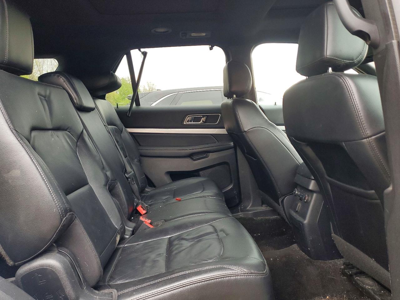 Ford Explorer Xlt