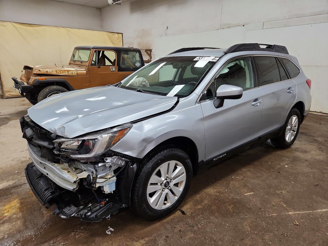 Salvage Subaru Outback Image