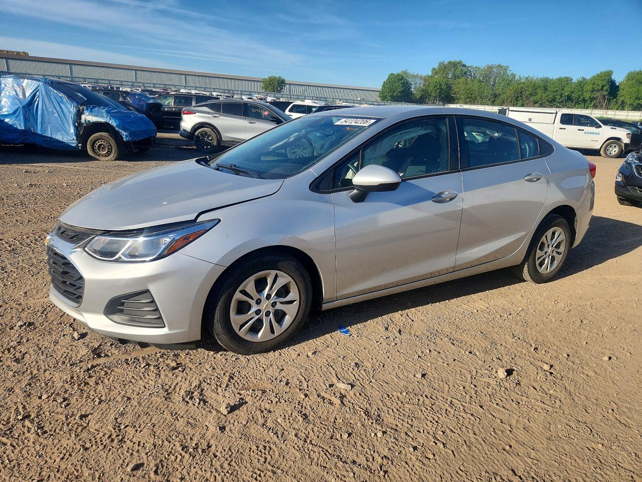 Salvage Chevrolet Cruze Image