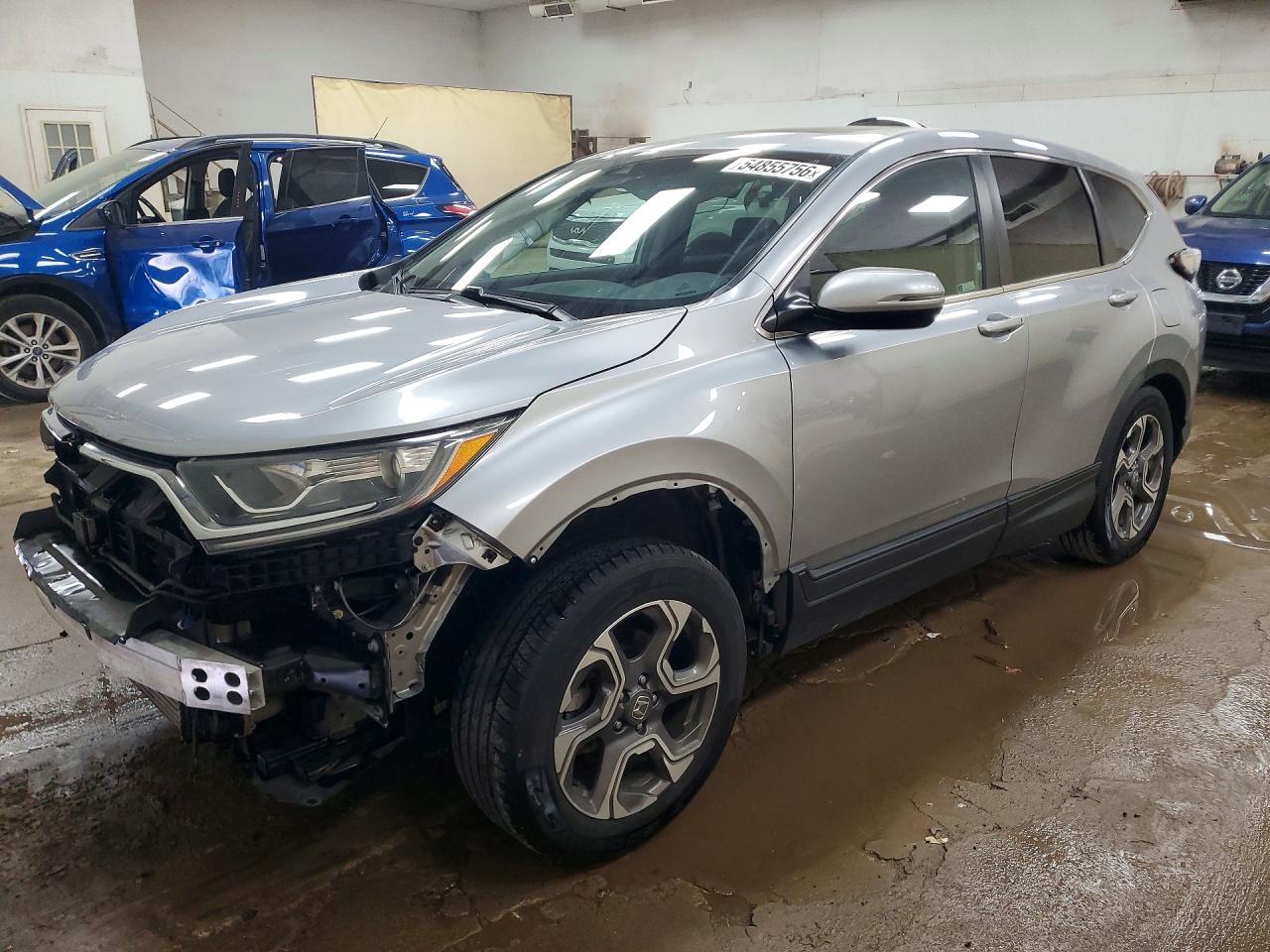 Salvage Honda Crv Image