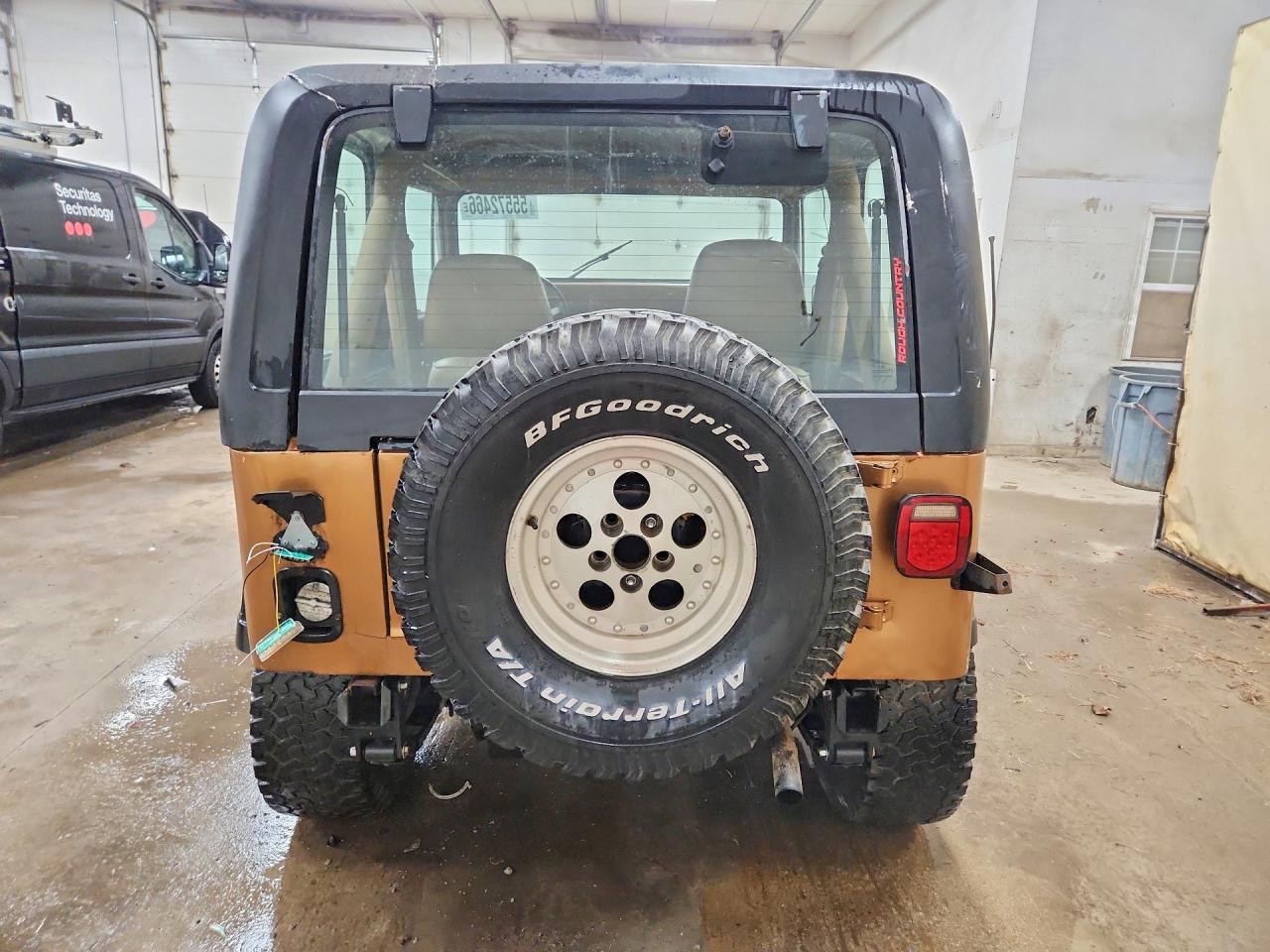Jeep Wrangler Sport