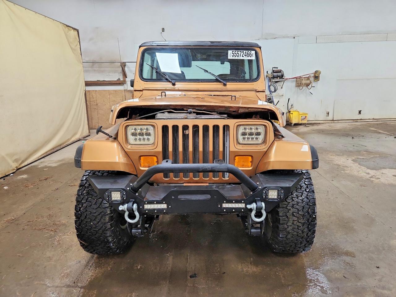 Jeep Wrangler Sport