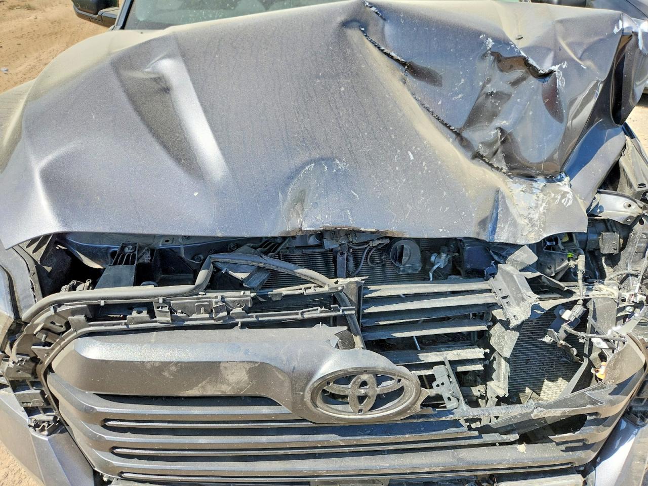 Toyota Tundra Sr5