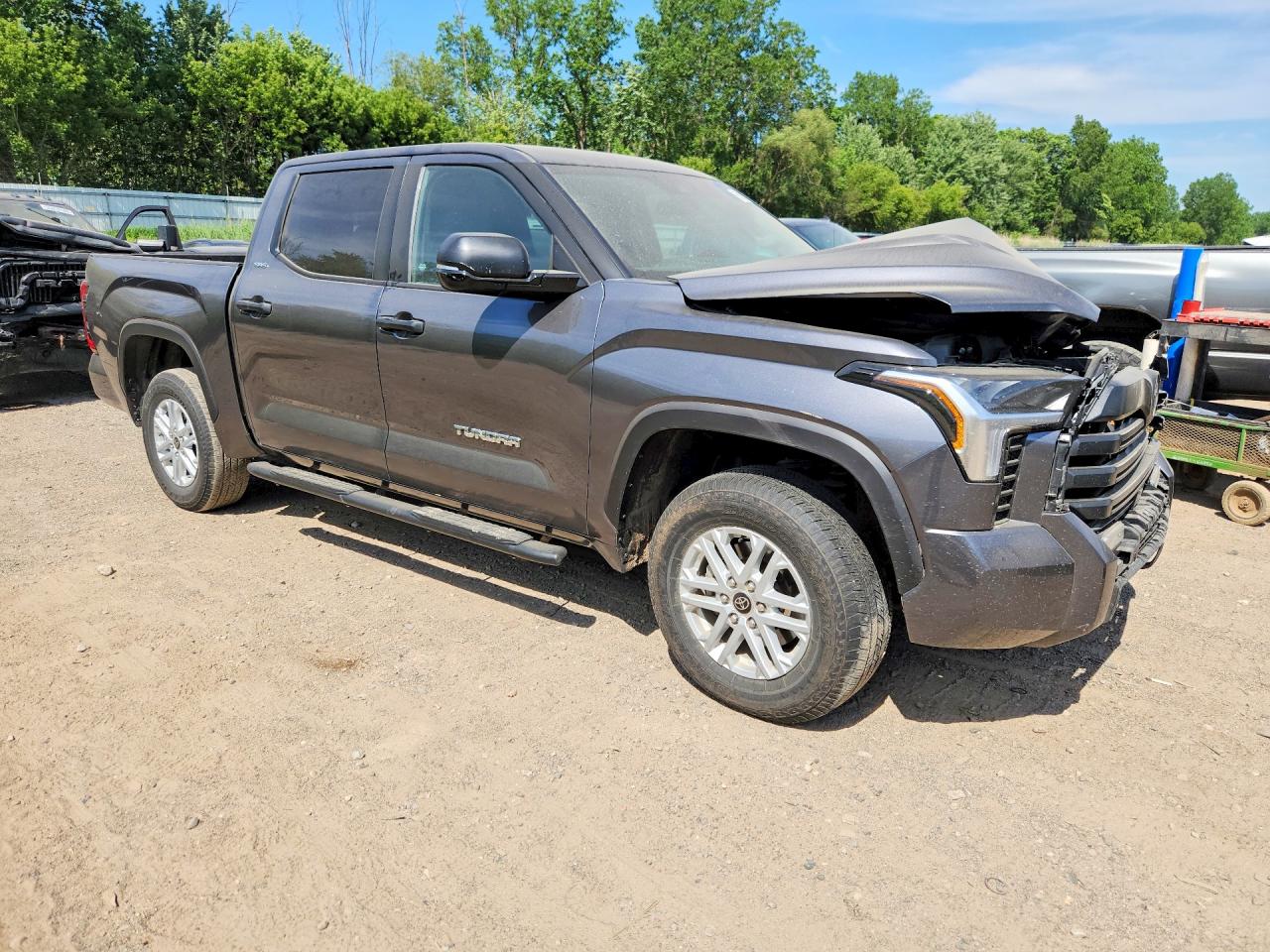 Toyota Tundra Sr5