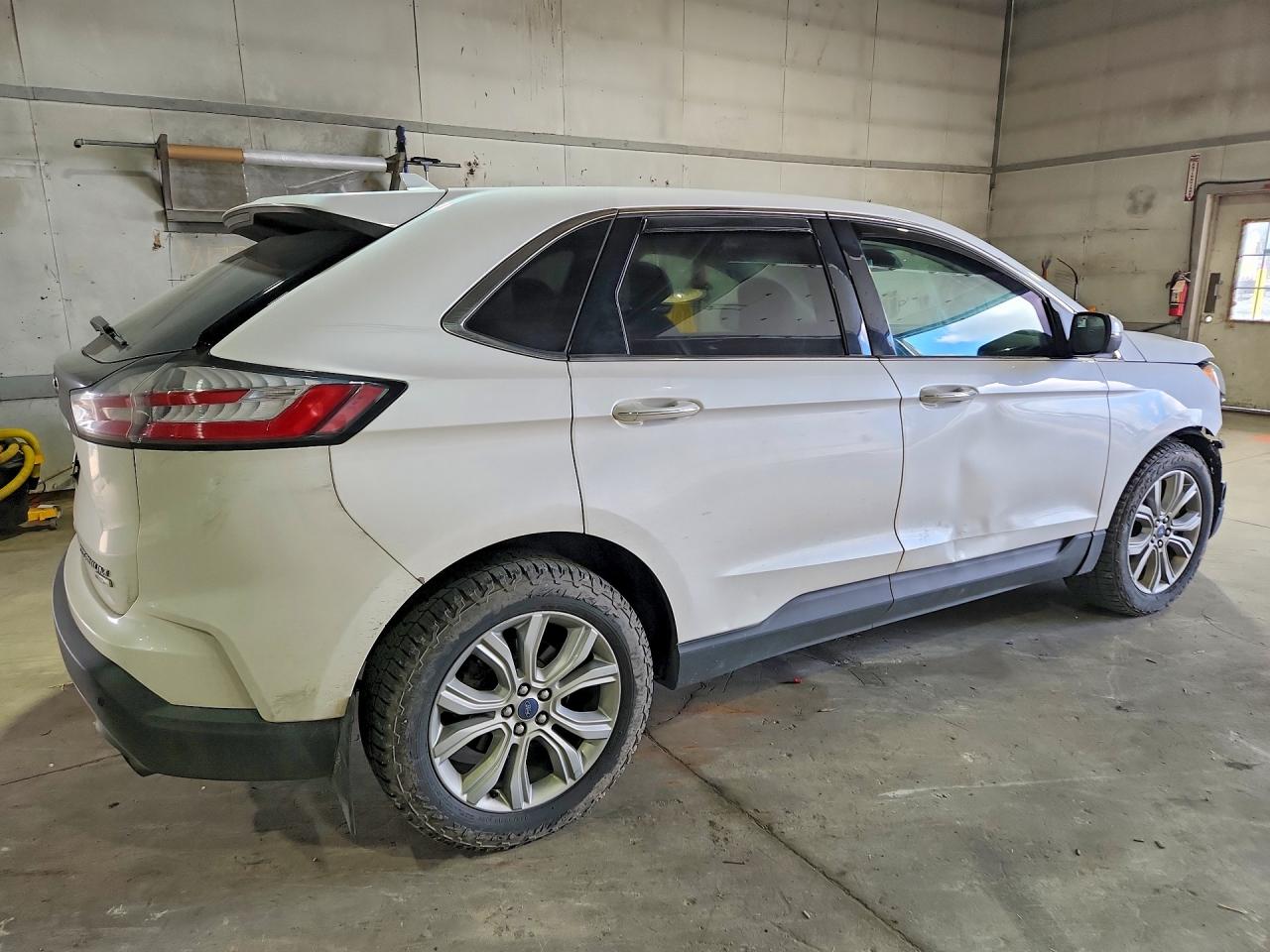Ford Edge Titanium