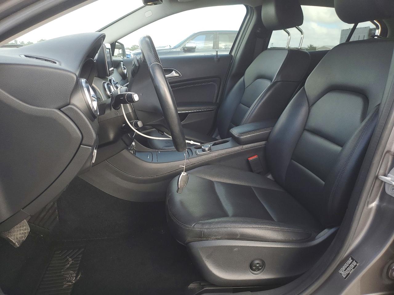 Mercedes-Benz GLA 250 4matic