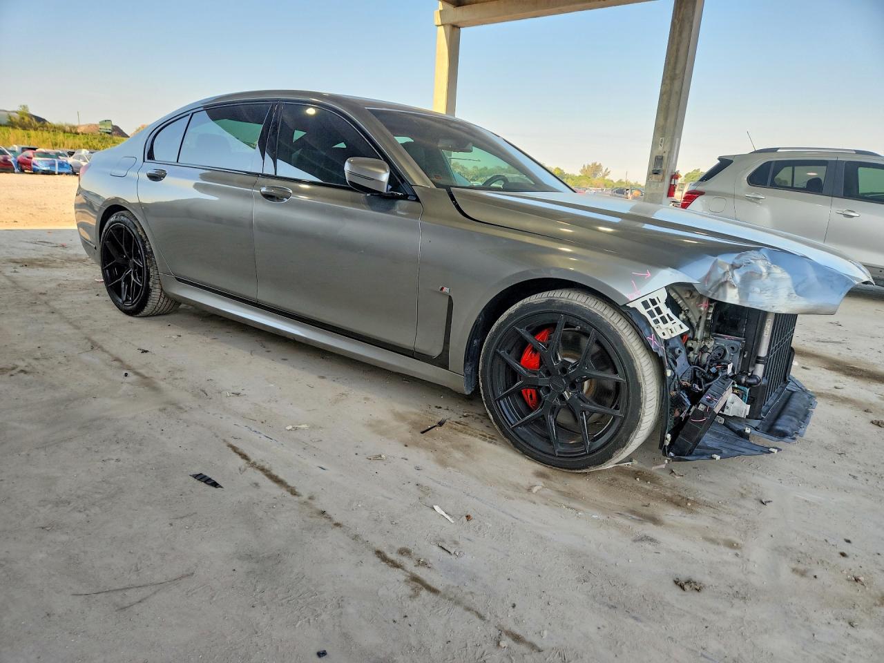 BMW 7 Series Xi