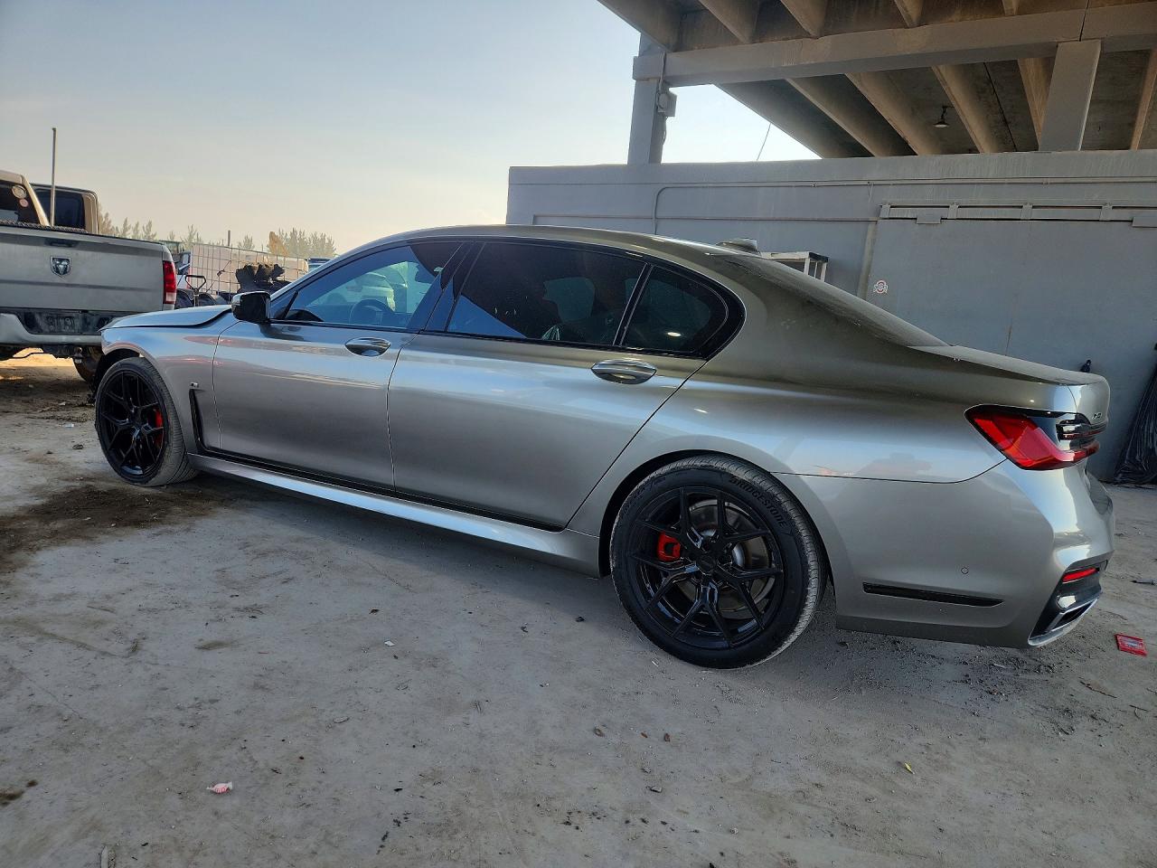 BMW 7 Series Xi