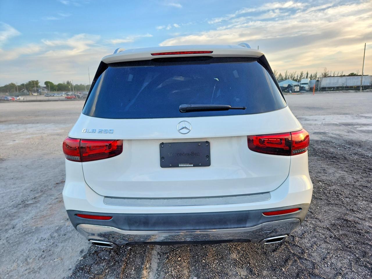 Mercedes-Benz GLB 250