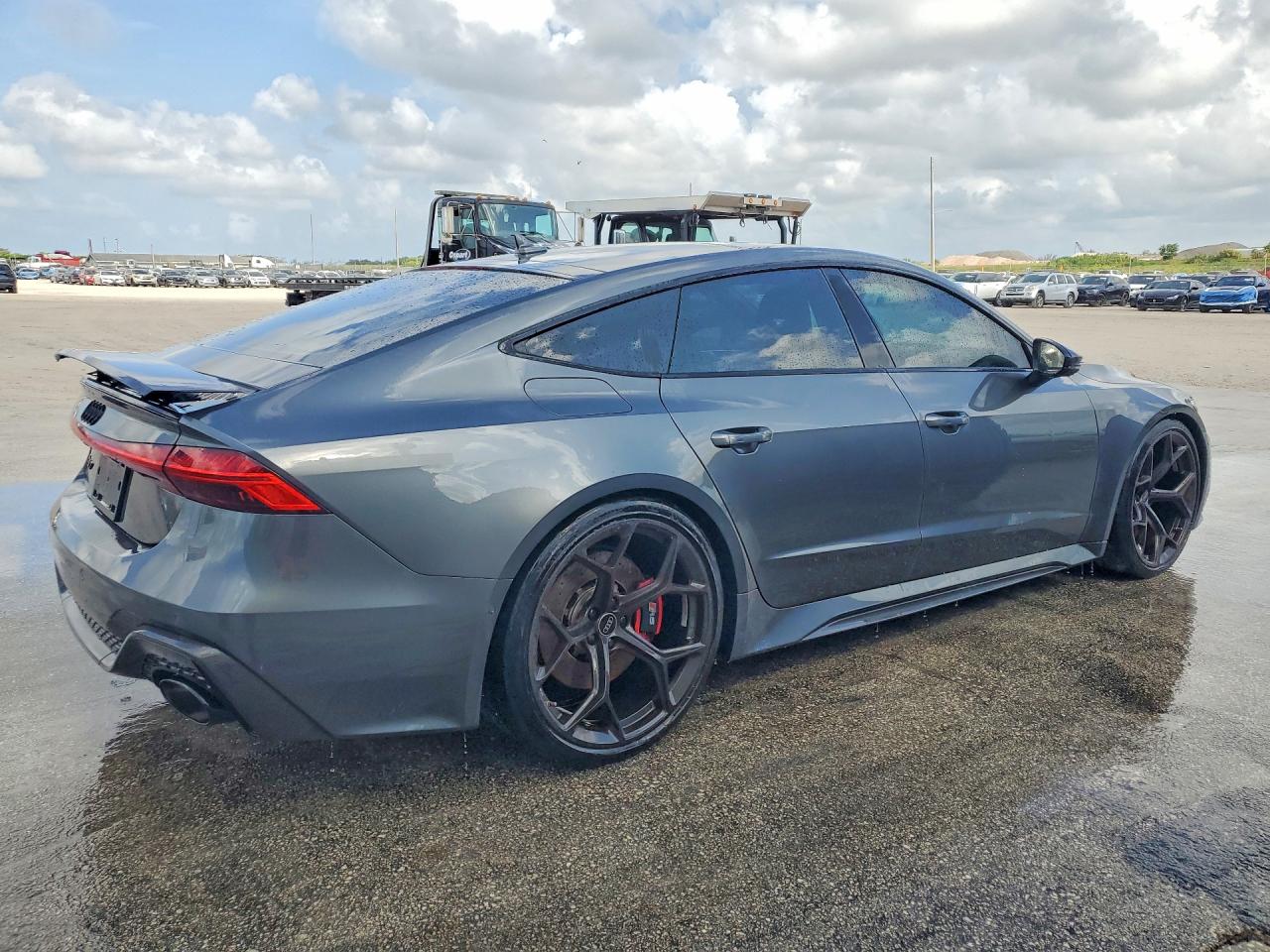Audi S7