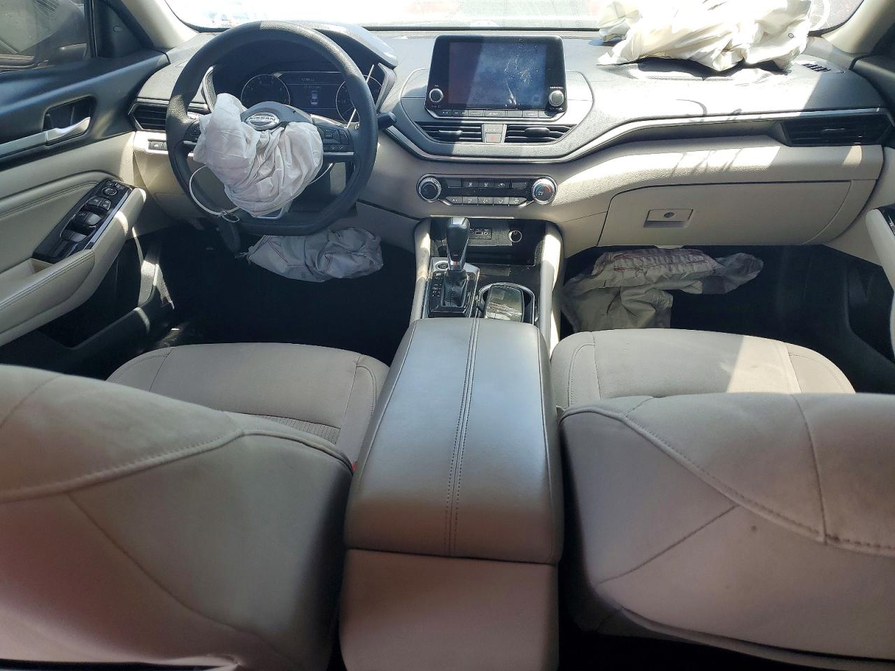 Nissan Altima S
