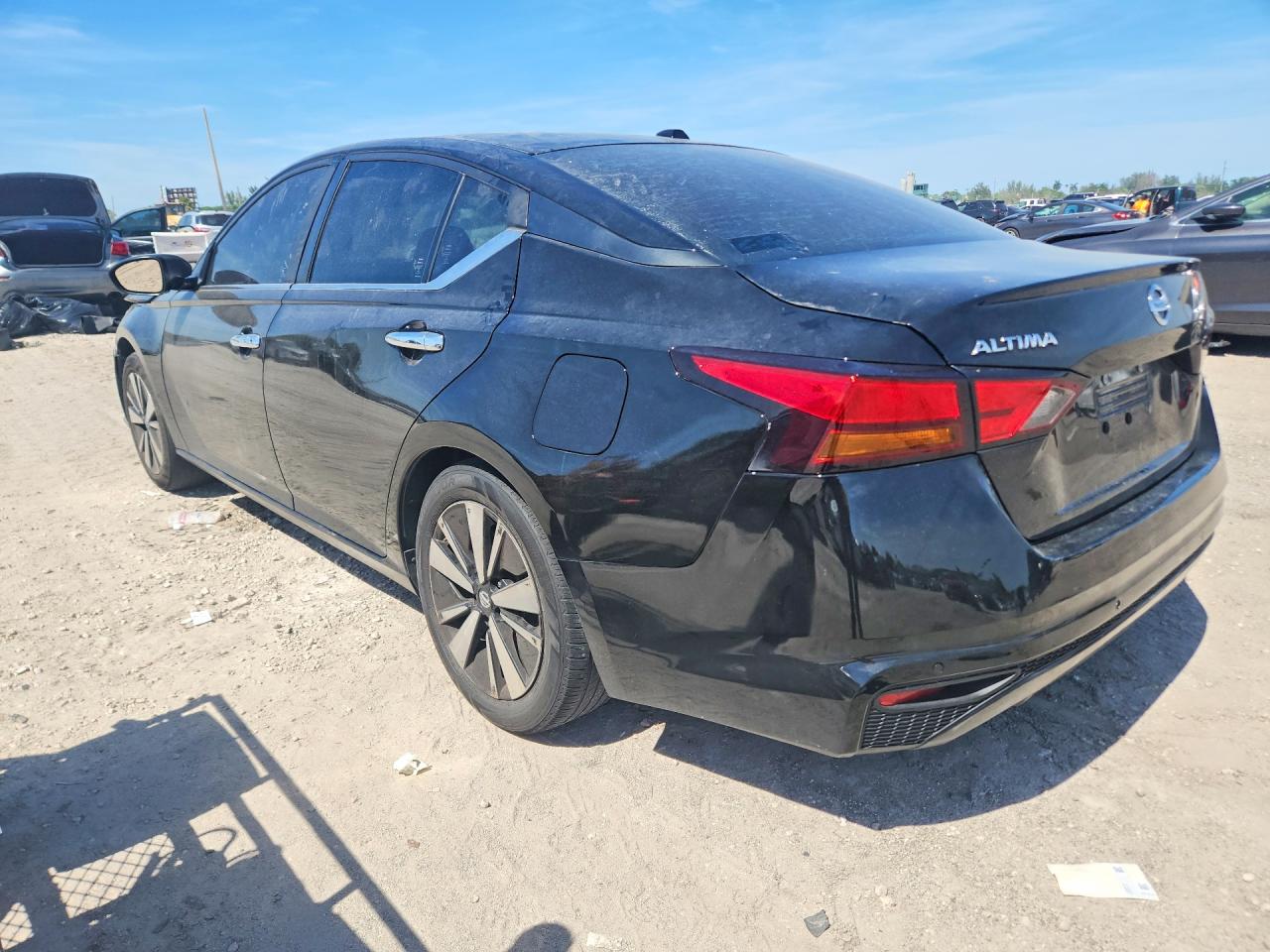 Nissan Altima S