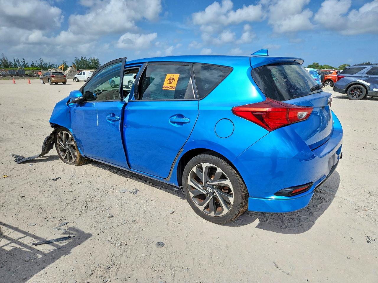 Scion iM Base