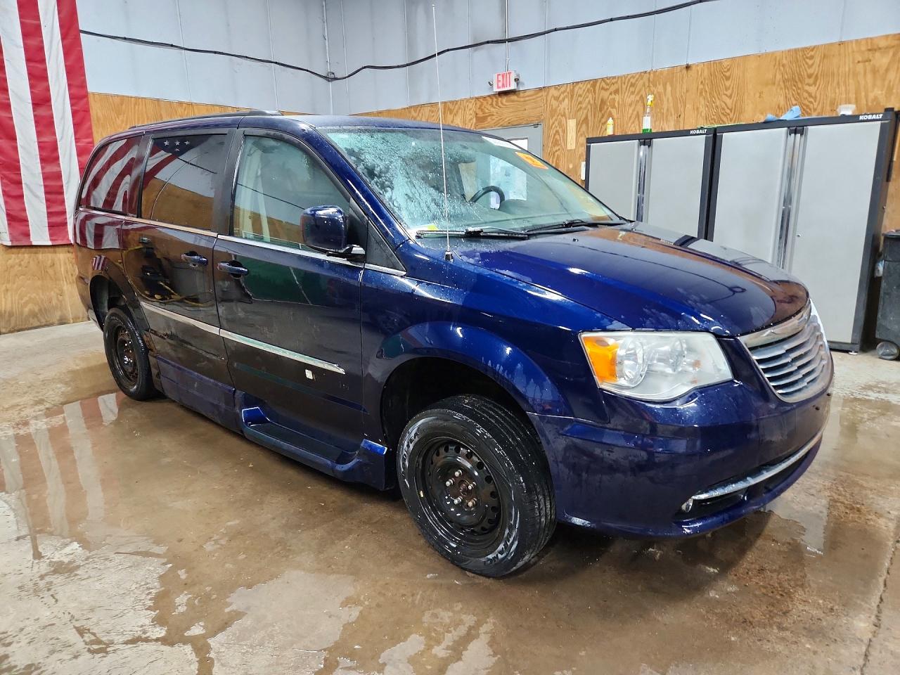 Chrysler Minivan Touring