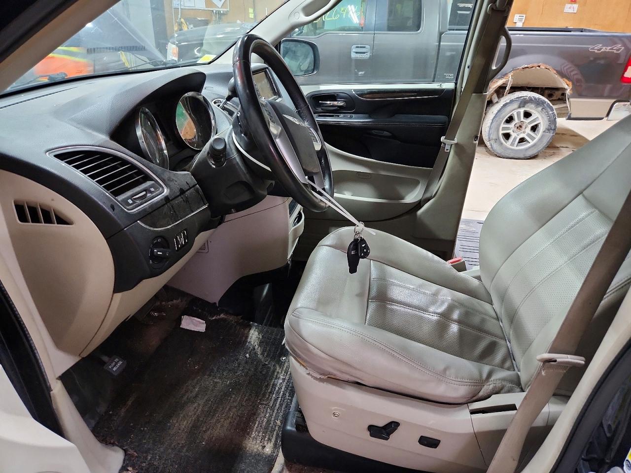 Chrysler Minivan Touring