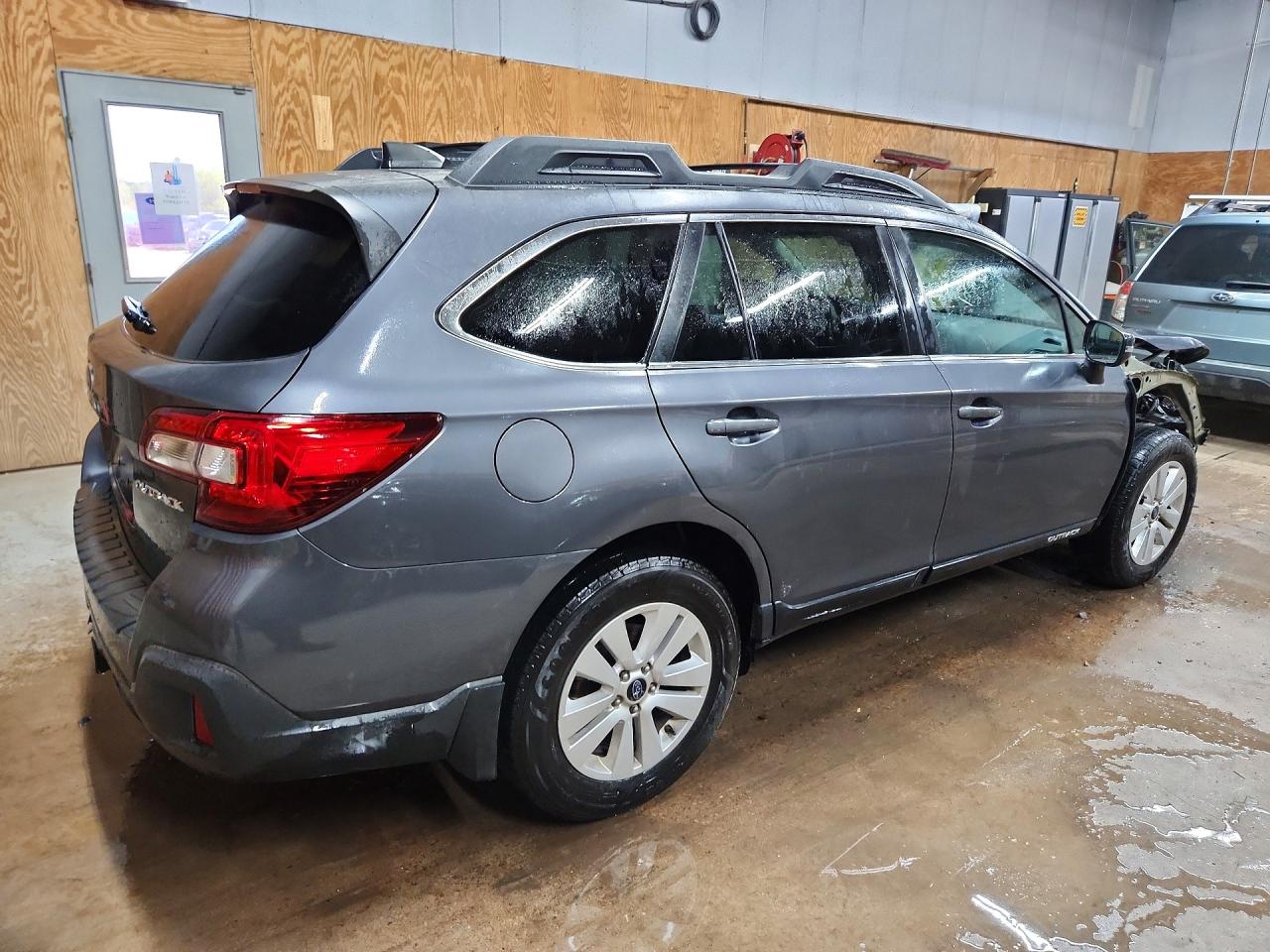 Subaru Outback 2.5i Premium