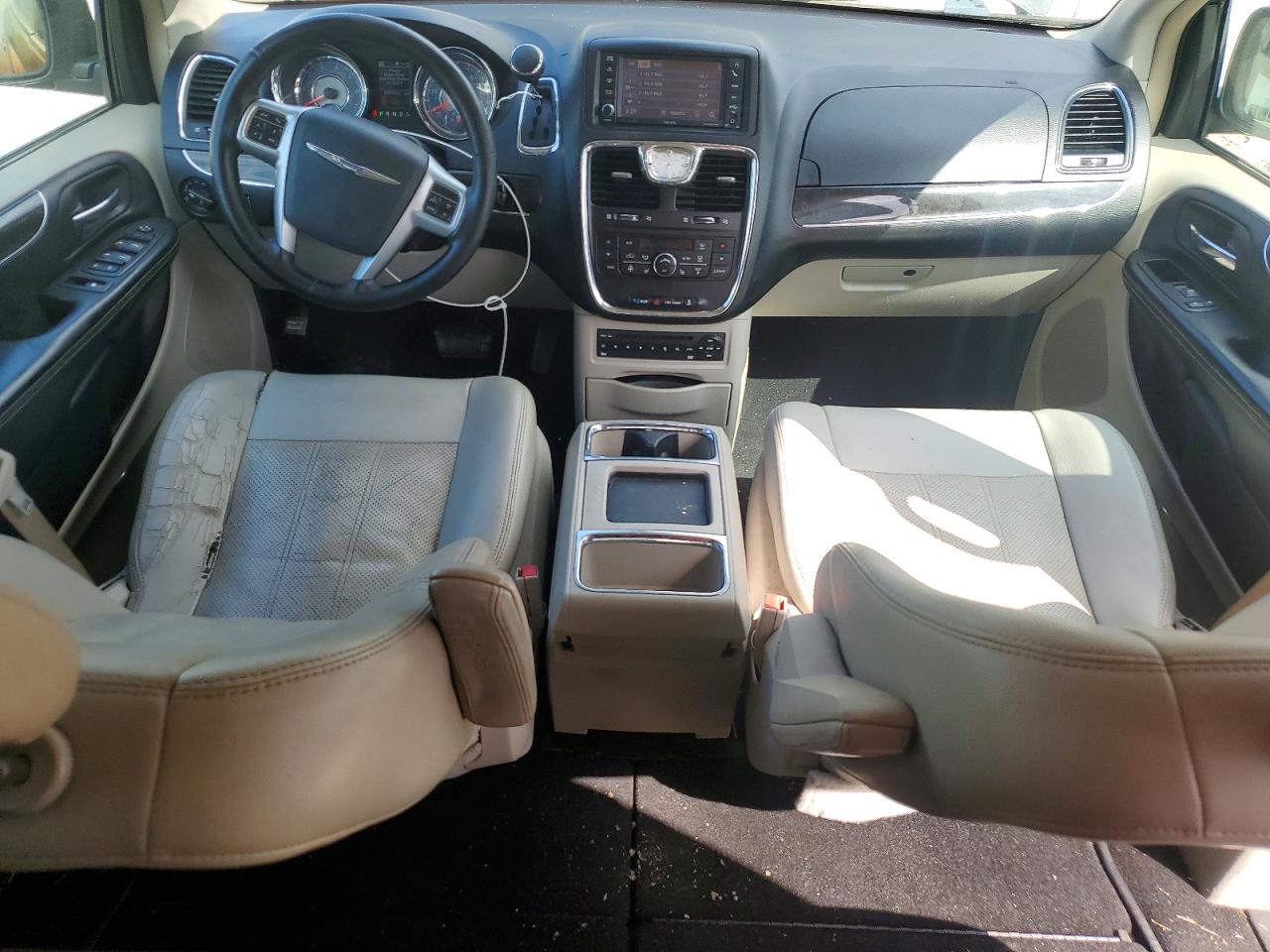 Chrysler Minivan Touring L