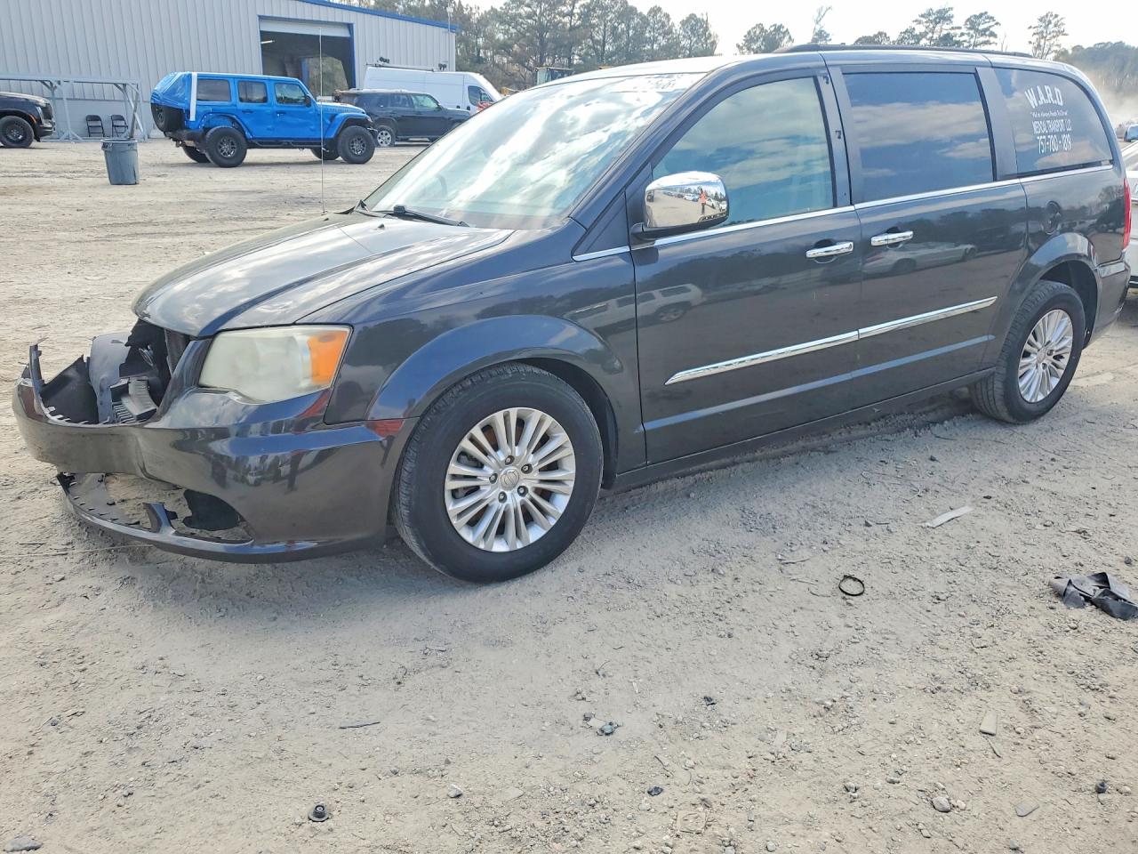 Salvage Chrysler Minivan Image