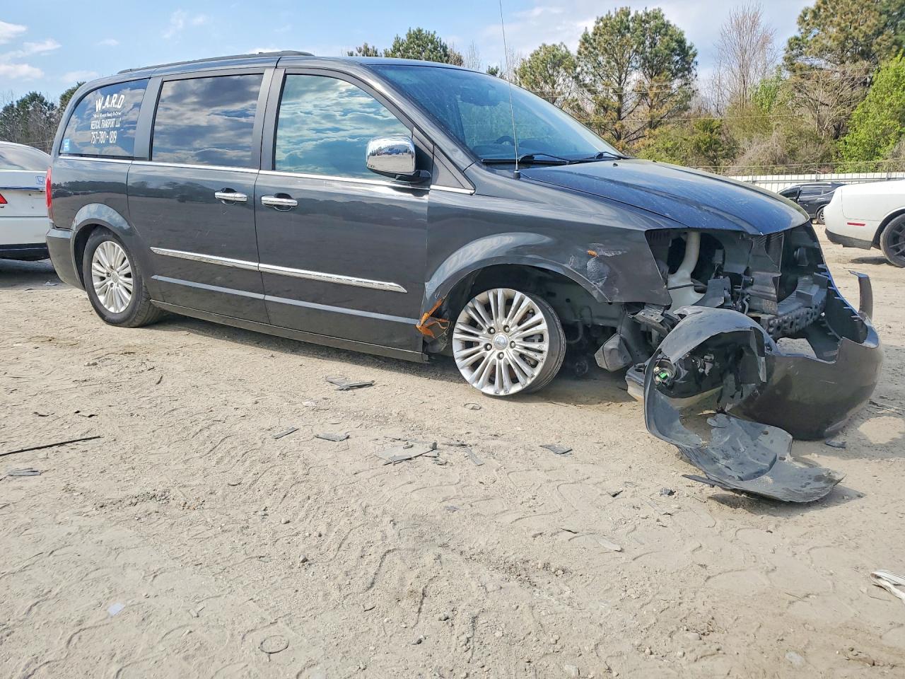 Chrysler Minivan Touring L