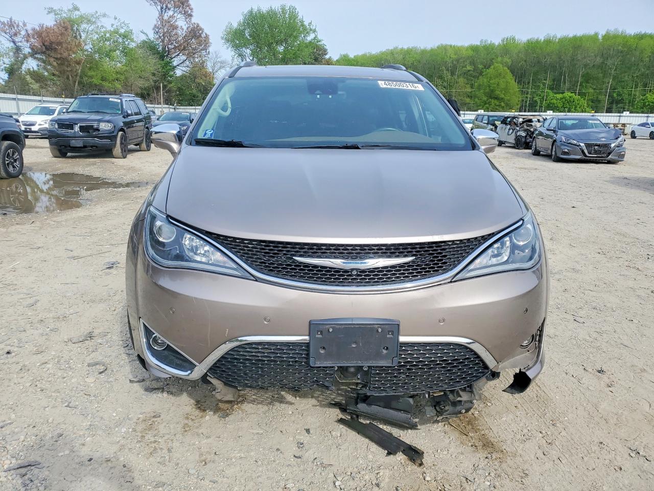 Chrysler Pacifica Limited
