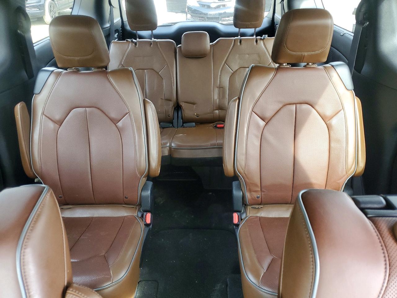 Chrysler Pacifica Limited