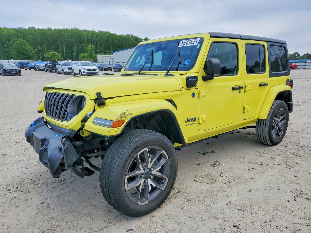 Salvage Jeep Wrangler Image