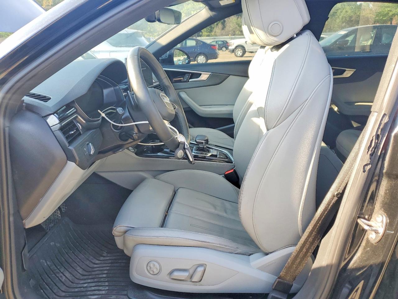 Audi A4 Premium Plus 45