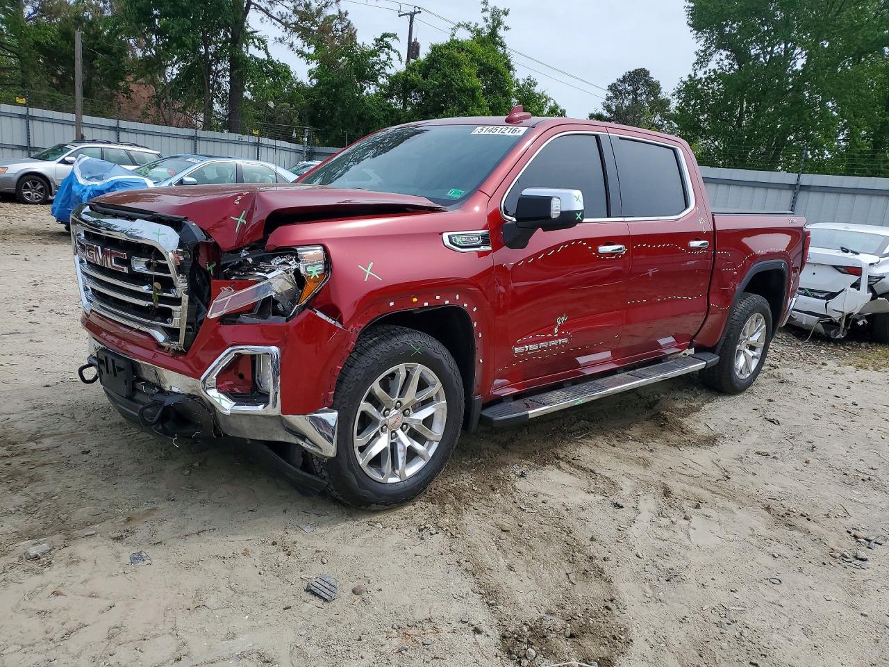Salvage GMC Sierra Image