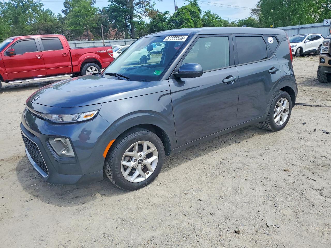 Salvage Kia Soul Image